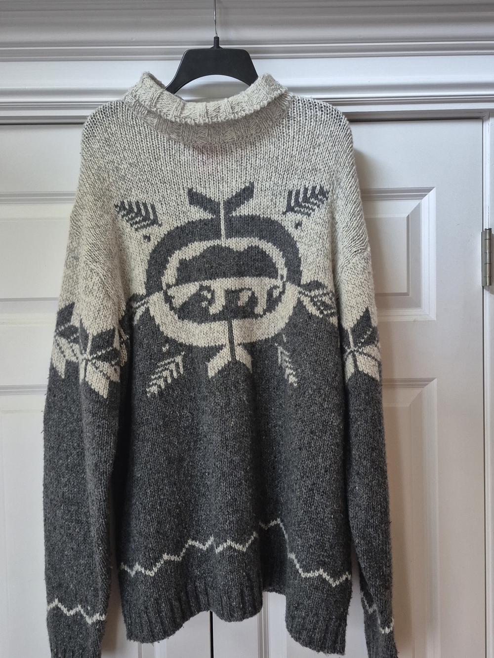 Ecko Unlimited Gray & Cream Nordic Turtleneck Sweater